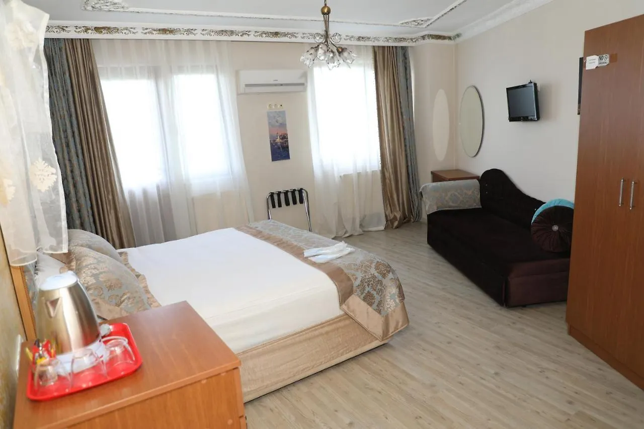 Seahouse Suites Hotel